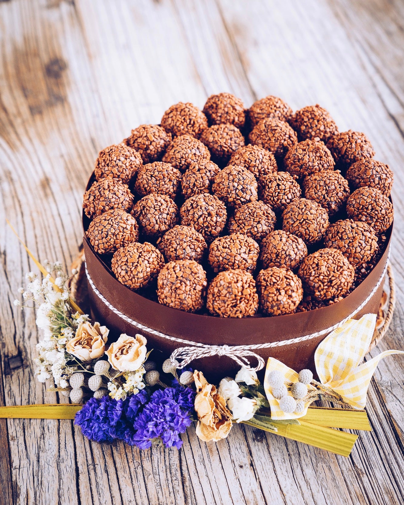 BRIGADEIRO CAKE